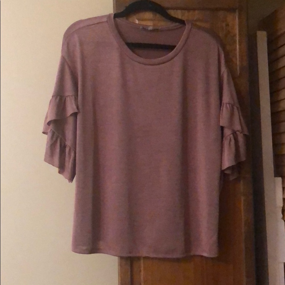 Ruffled top